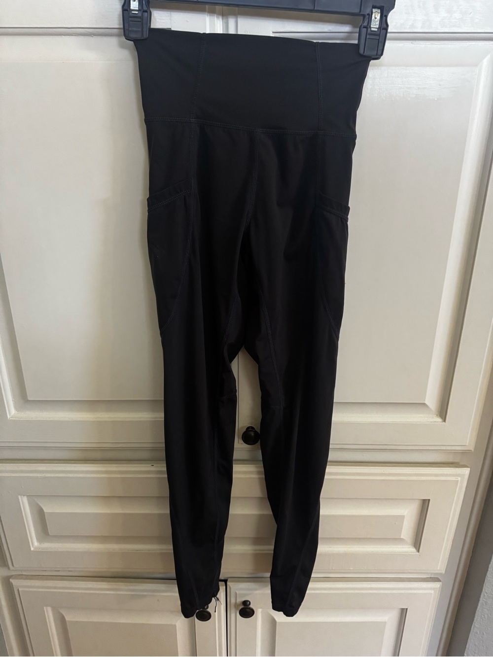 P'tula Black High-Waist Pocket Leggings